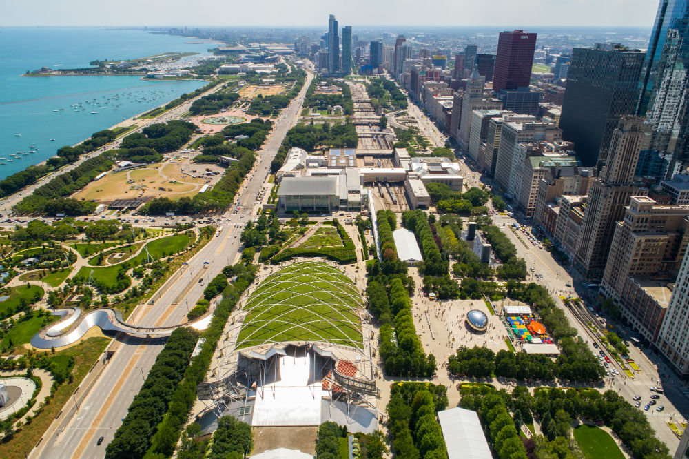 Millennium Park Downtown Chicago.jpg