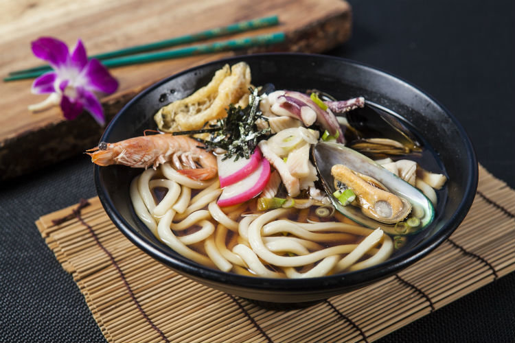 Castom udon