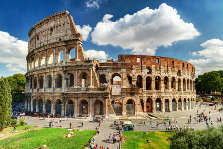 Colosseum in Rome: an example of Ancient Roman Architecture