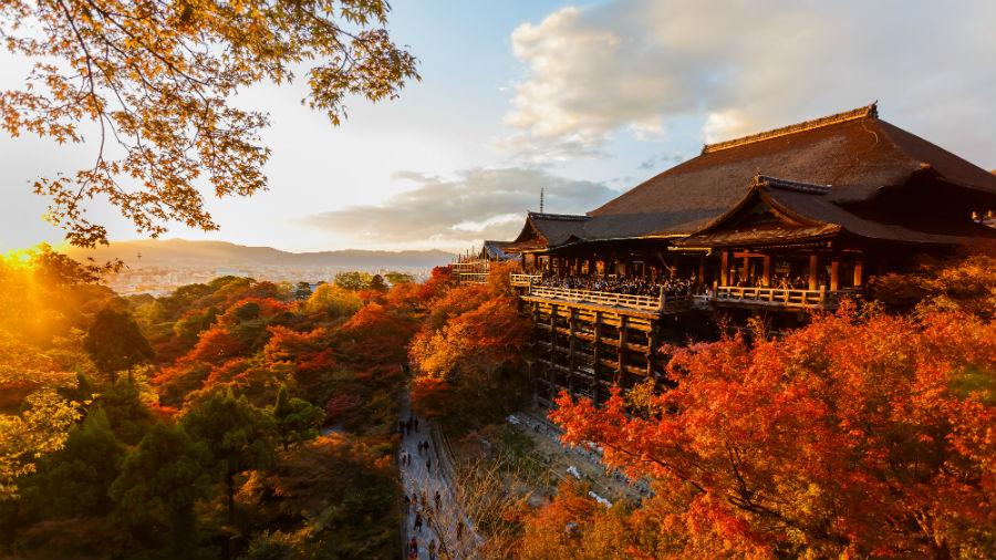 Kiyomizu-dera temple in Kyoto during sunset